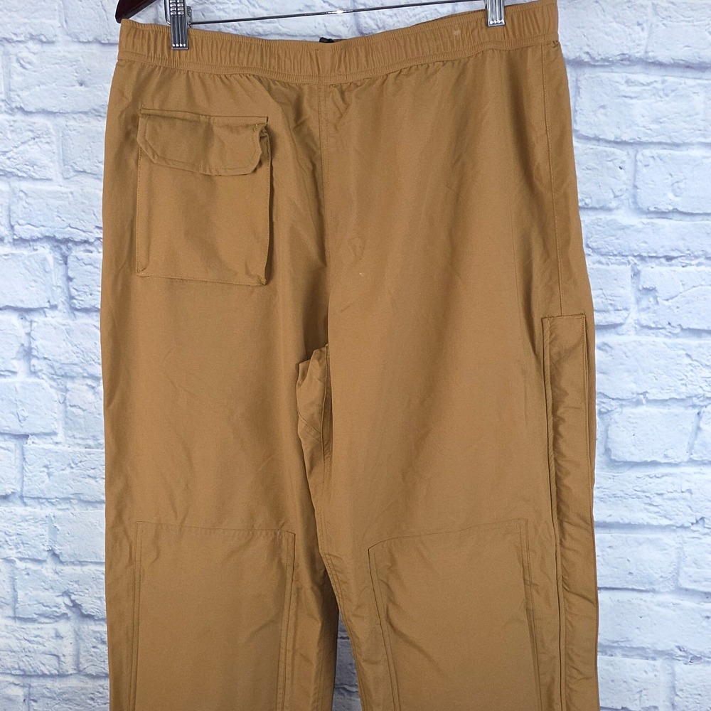 Duluth Trading Co Men Knee Pad Khaki Brown Nylon Cargo Pants Side Zip Sz L 35X32